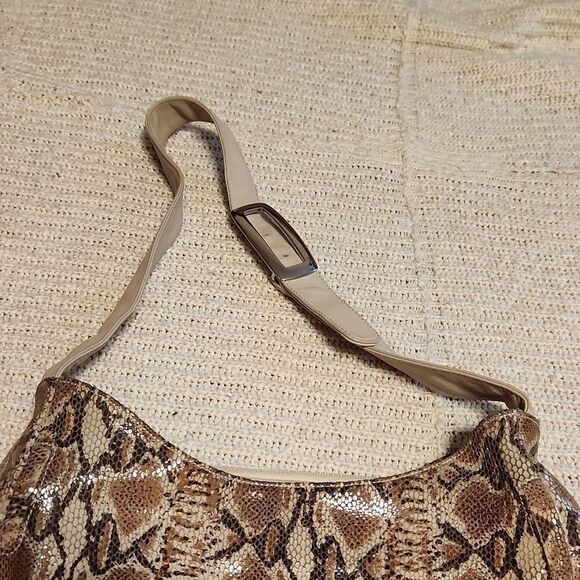 Made in Italy snake embossed genuine leather shoulder bag - Picture 3 of 13